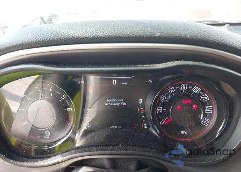 2022 Dodge Challenger Gt z USA, uszkodzony, nr VIN 2C3CDZJG9NH206894